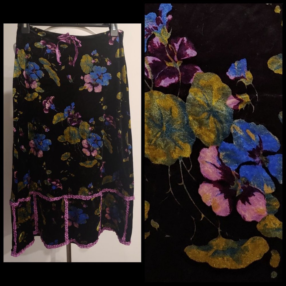 Vintage Betsey Johnson y2k Velvet Panne Floral Skirt Violets